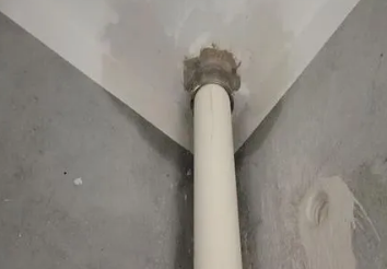 嘉黎卫生间测漏水之渗水防护